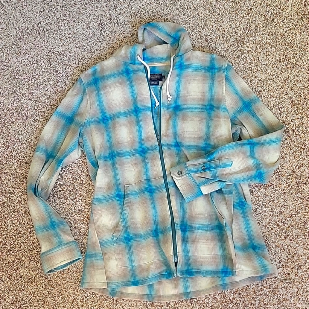 Pendleton 100% virgin wool zip up size large